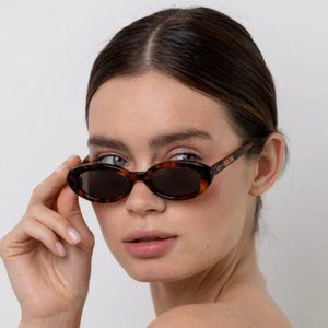 Lu Goldie turtoise sunglasses